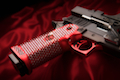 Airsoft Surgeon Inifinity SWAROVSKI Crystal Rouge Capsicum Open (Black / Red)